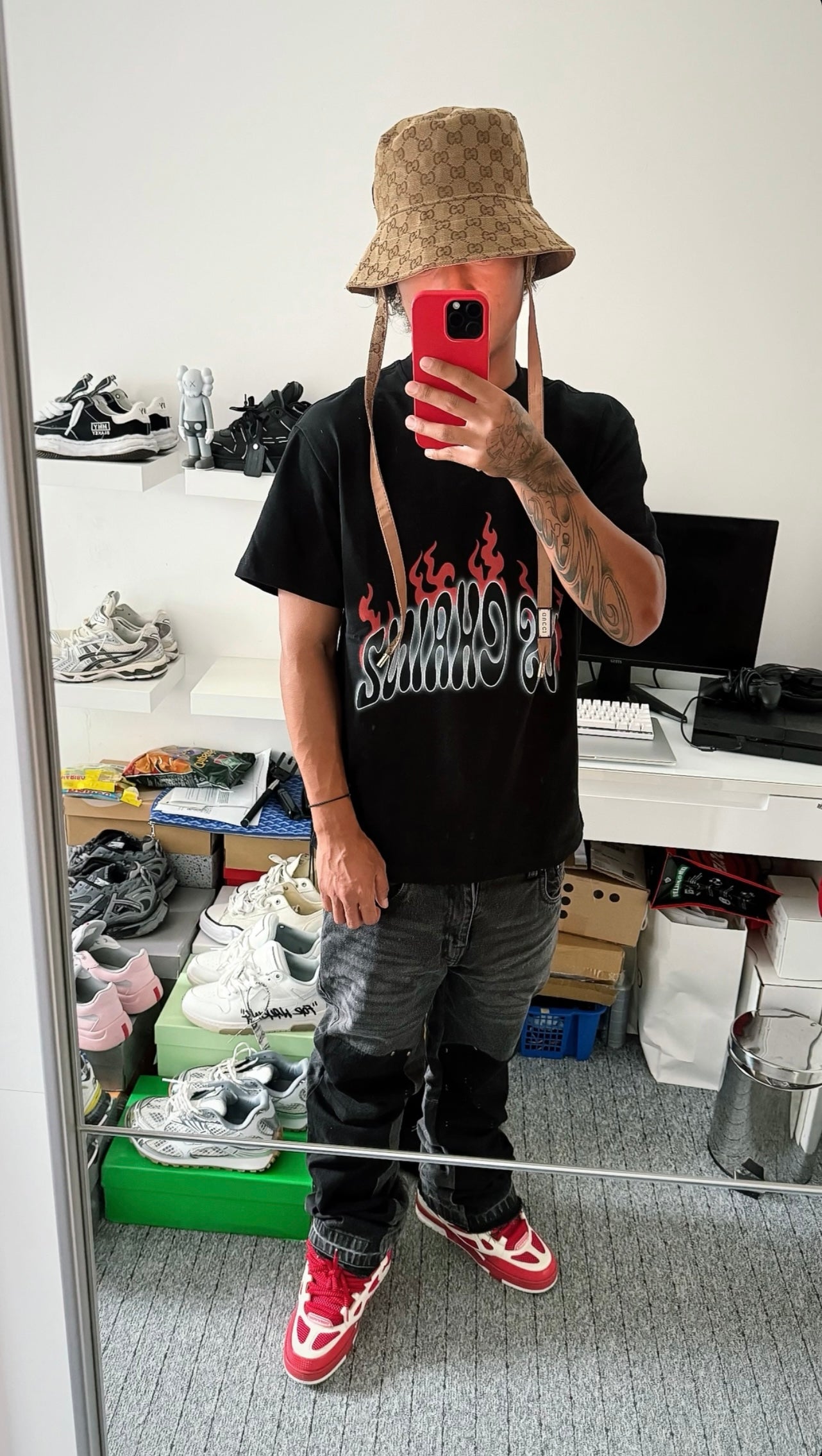 VVSCHAINZ T-Shirt BLACK