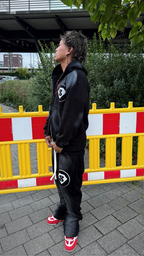 VVSCHAINZ Flare Streetwear Pants – Black