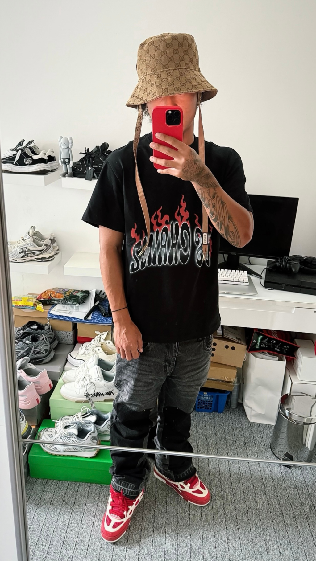 VVSCHAINZ Graphic Flame Tee - Black